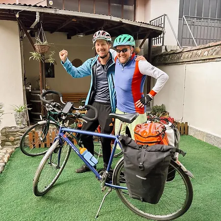 Amy Casetta Di Charme